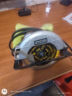 Ryobi Saw