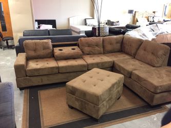 BRAND NEW SECTIONAL SOFA WITH STORAGE OTTOMAN!!!