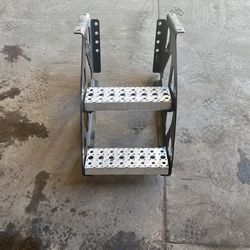 2019 Freightliner, Cascadia Steps