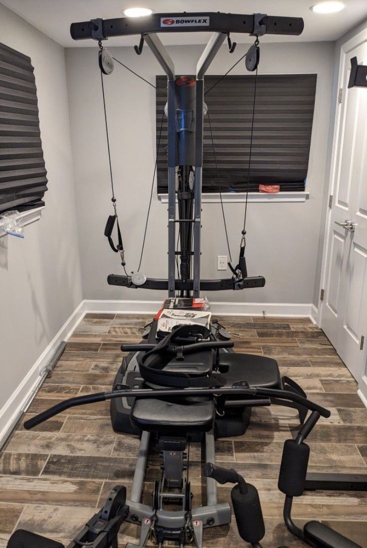 BOWFLEX ULTIMATE 2 EXCELLENT CONDITION!!