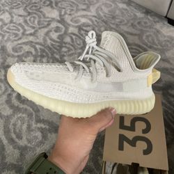 Yeezy Boost 350 Light