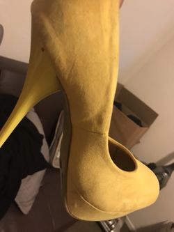 Yellow heel