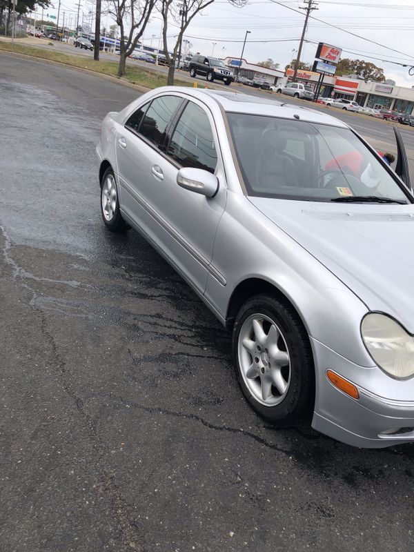 2004 Mercedes Benz c320 for Sale in Washington, DC - OfferUp
