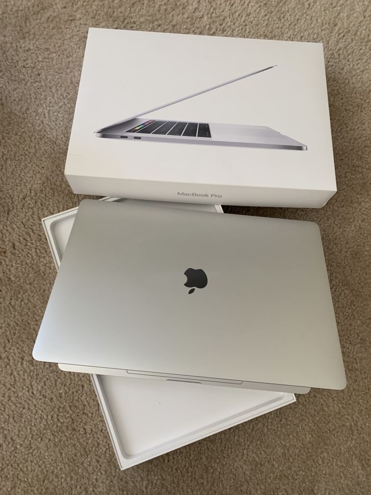 Macbook Pro 2018 15 inch