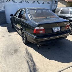 2001 BMW 540i