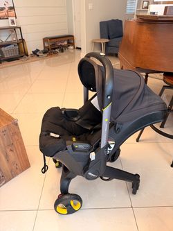 Doona stroller and car seat