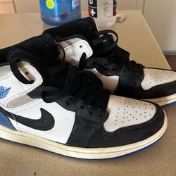 Jordan 1 Mid SE