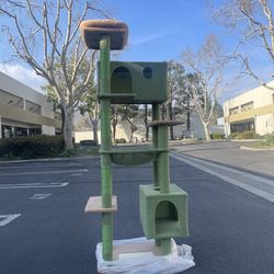 72" Cat Tree Tower for Large Cats, Indoor Cat Condo with Sisal-Covered Scratching Posts and Pads