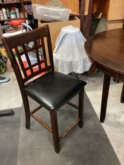 Dining Table & Chair