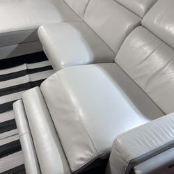 SECTIONAL GENUINE LEATHER RECLINER ELECTRIC WHITE COLOR 💥✅🚛DELIVERY SERVICE AVAILABLE ✅💥🚛