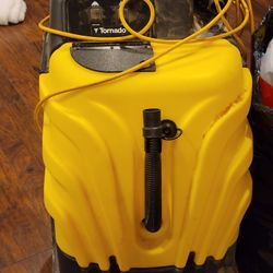 Carpet Cleaning Machine