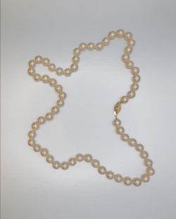 Vintage Pearl Necklace 50s may be early 60s
