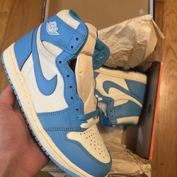 Jordan 1 UNC Reimagined Size 8.5M