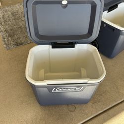Coleman Series 60 Qt Rolling Cooler