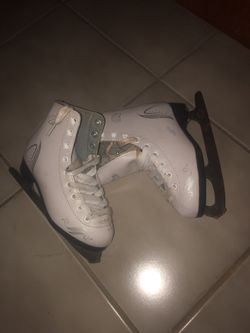 Children’s ice skates size 11