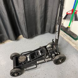 Badland Off-Road Jack