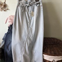 Levi’s Denim Skirt