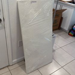 FREE Desktop Ikea Linnmon 