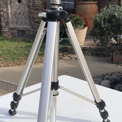 Tripod