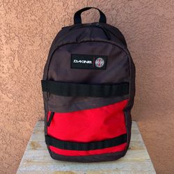 Dakine Manual Independent 20L Backpack