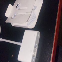 Lightning to AV Adapter + Headphones 