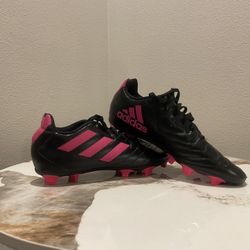 ⚽️ Adidas Soccer Cleats – Youth Size 4 – Clean & Comfortable