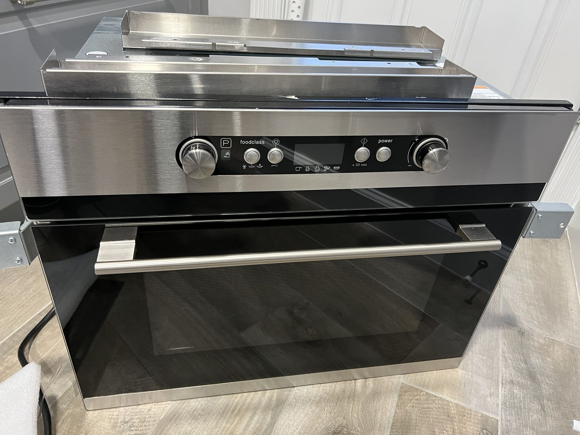 IKEA Whirlpool Built In Microwave