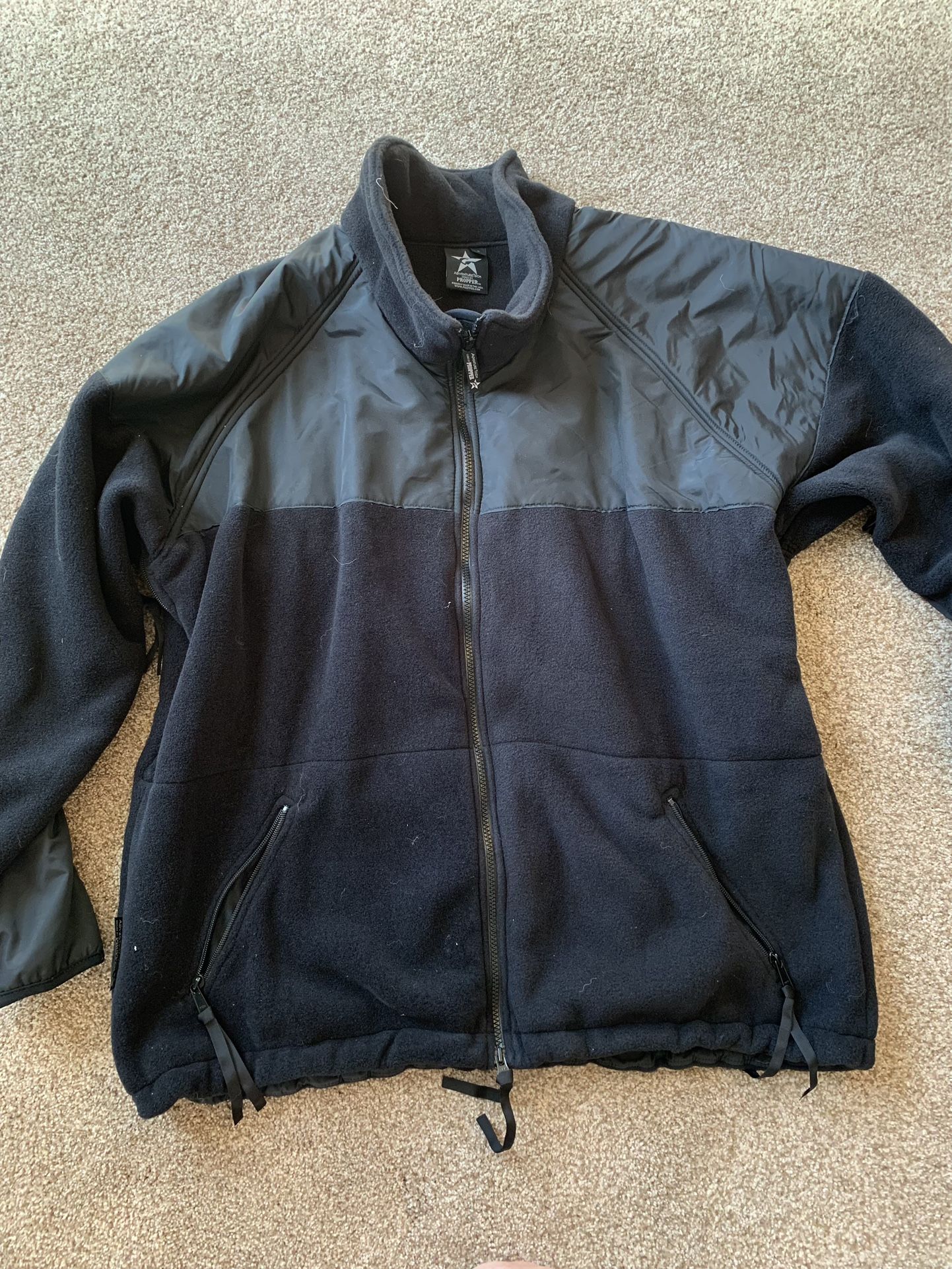 Like NEW Fleece Jacket For Concealed Carry By Propper (large)
