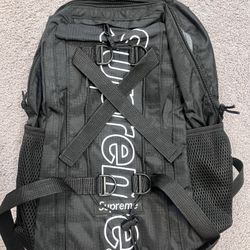 Supreme FW18 Backpack Bag - Black