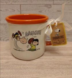 Rae Dunn Peanuts fall 🍁 mug