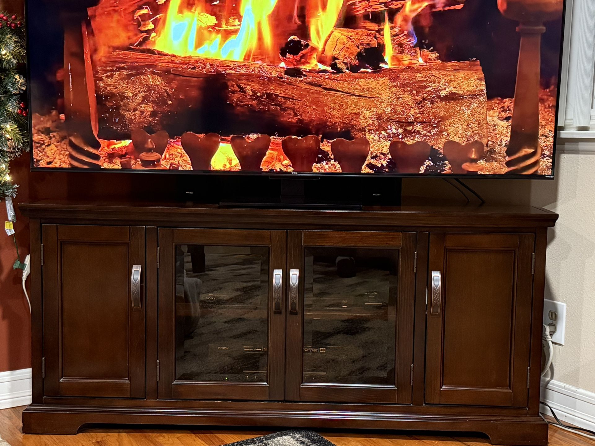 TV Console / Corner Unit