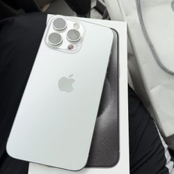 iPhone 15 Pro Max 1tb