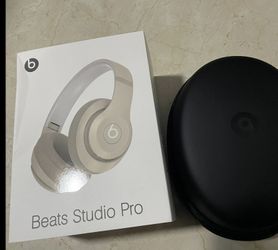 Beats Studio Pro