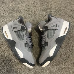 Jordan 4 “Cool Grey”