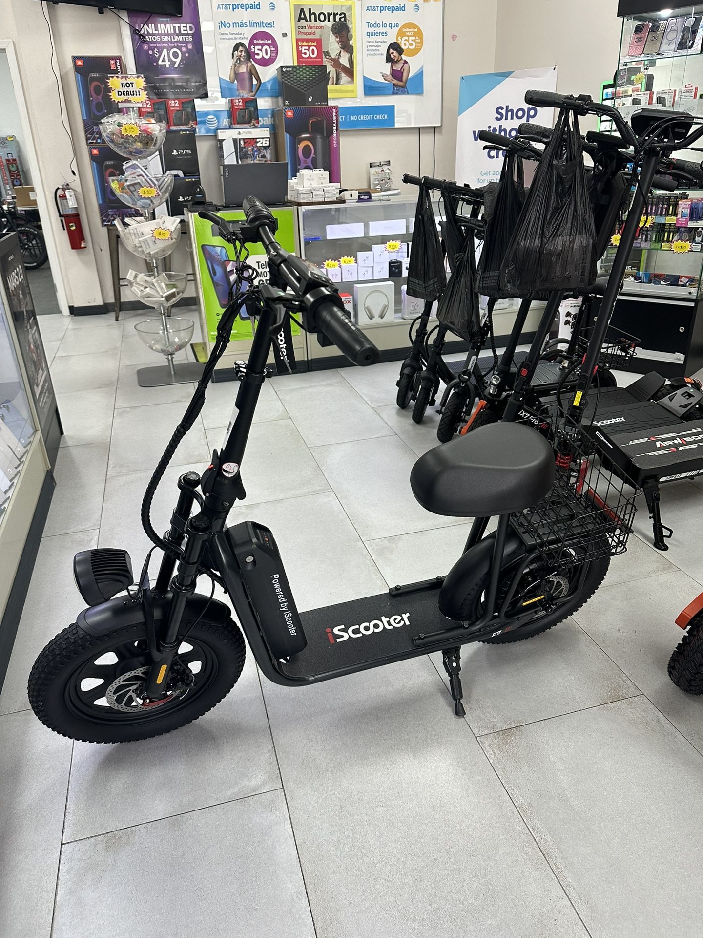 iScooter F7 Electric Scooter 28MPH! Finance For $50 Down Payment!!