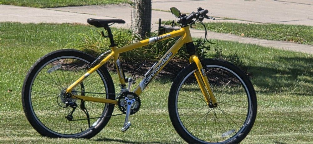 CANNONDALE TERRA HARDTAIL MEDIUM FRAME DEORE LX COMPONENTS HEAD