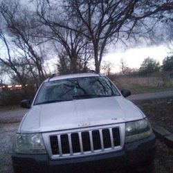 Jeep Grand Cherokee Laredo