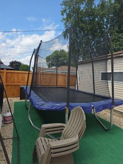 Trampolines 15' Square