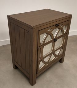 Very nice nightstand