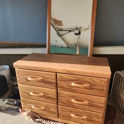 Solid Oak Dresser w/Mirror Orman Grubb