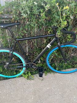 selling whole thing complete