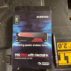 2 TB Samsung 990 Pro with heat sink