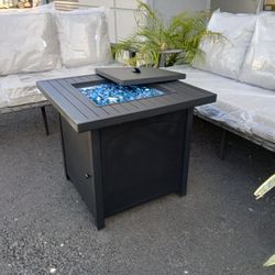 Brand New Outdoor  OVIOS Set   With  Fire Pit Propane In Box 