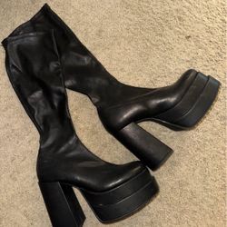 Black Platform Boots (Size 10) 