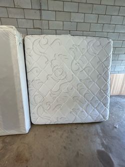 King size mattress