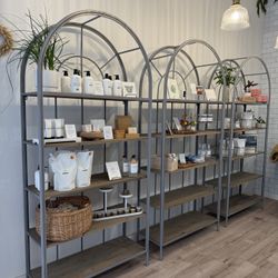 3 Arched Shelves