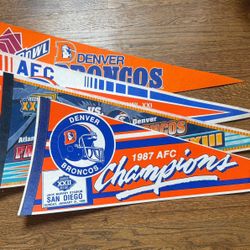 Vintage Broncos Pennants - NFL