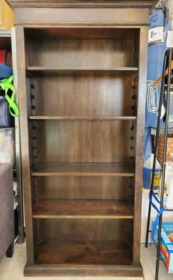 Mint Condition Wooden Bookshelf With Adjustable Shelves 