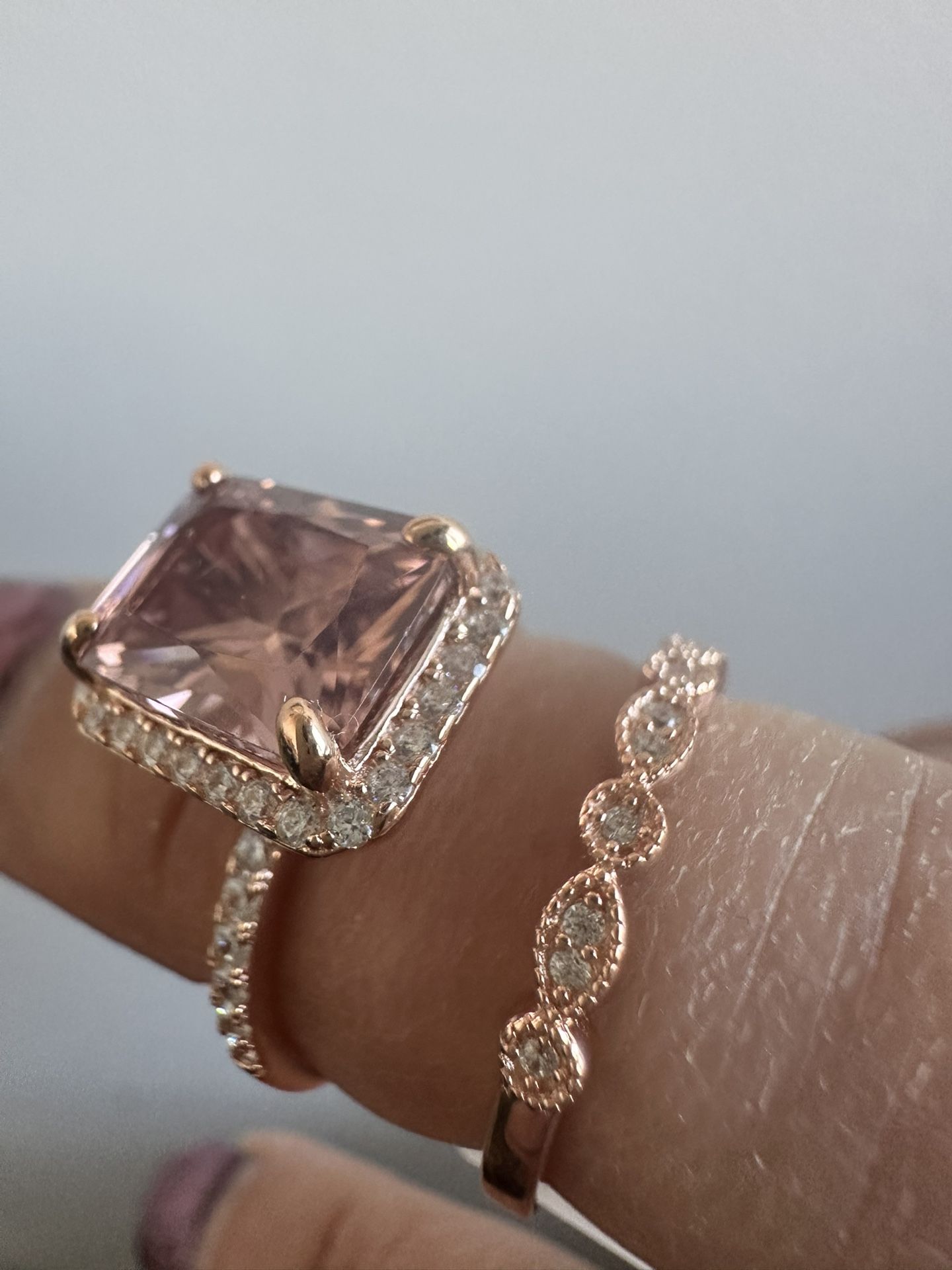 Price Lowered! Bella Luce Blush Ring Set Size 7 BRAND NEW