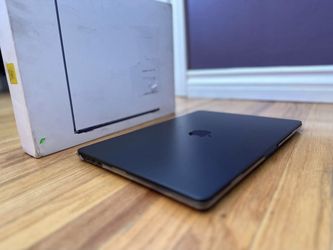 MacBook Air 15 Inch 256gb
